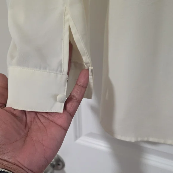 Vintage Yves St. Clair Ivory Top with Black Detailing - Picture 4 of 5